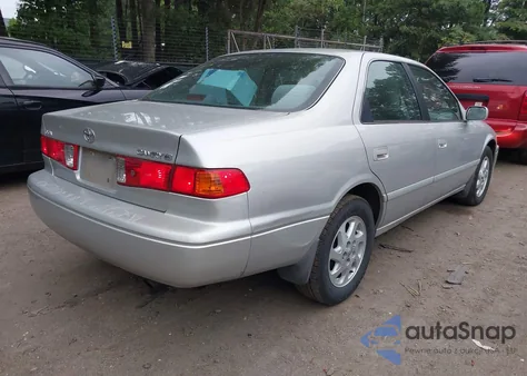 2001 Toyota Camry Le из США, поврежденный, VIN 4T1BG22K71U781152